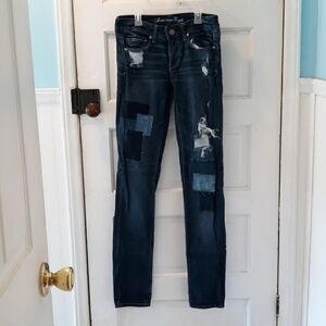 American Eagle skinny 6 X-Long destressed
